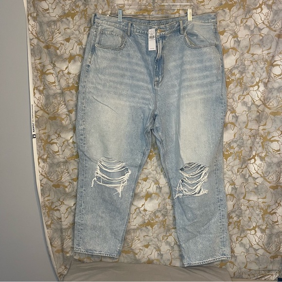 American Eagle Outfitters Jeans Nwt American Eagle Distressed Mom Jeans Light Wash Plus Size